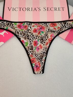 Y2K Victoria's Secret Fabulous Satin Thong Panty Size Lg Leopard Floral